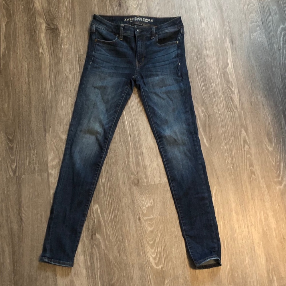 American Eagle Dark Washed Jeans